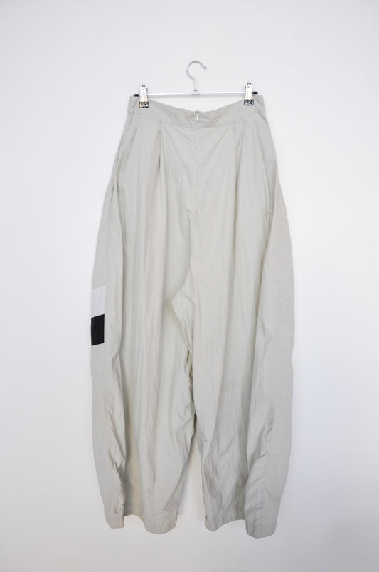 VERNER Leisure Pants - Grey/White/Black