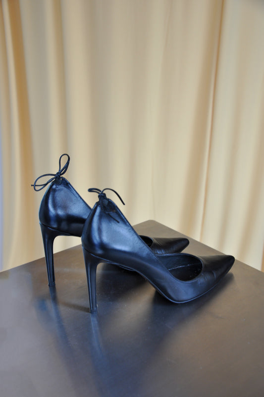 Stuart Weitzman Leather Stilettos - black