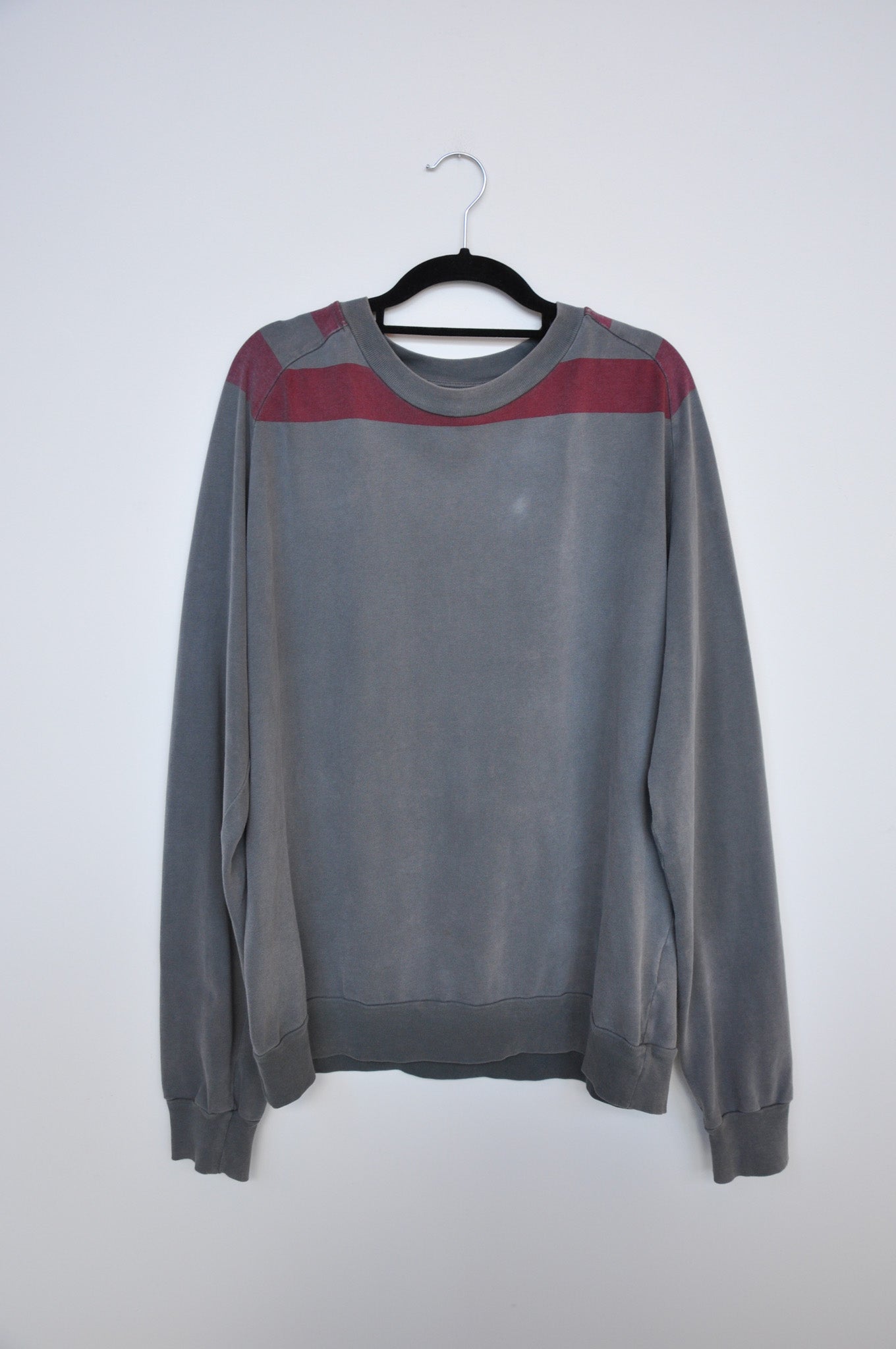 Maison Margiela Long Sleeve - Grey/Red