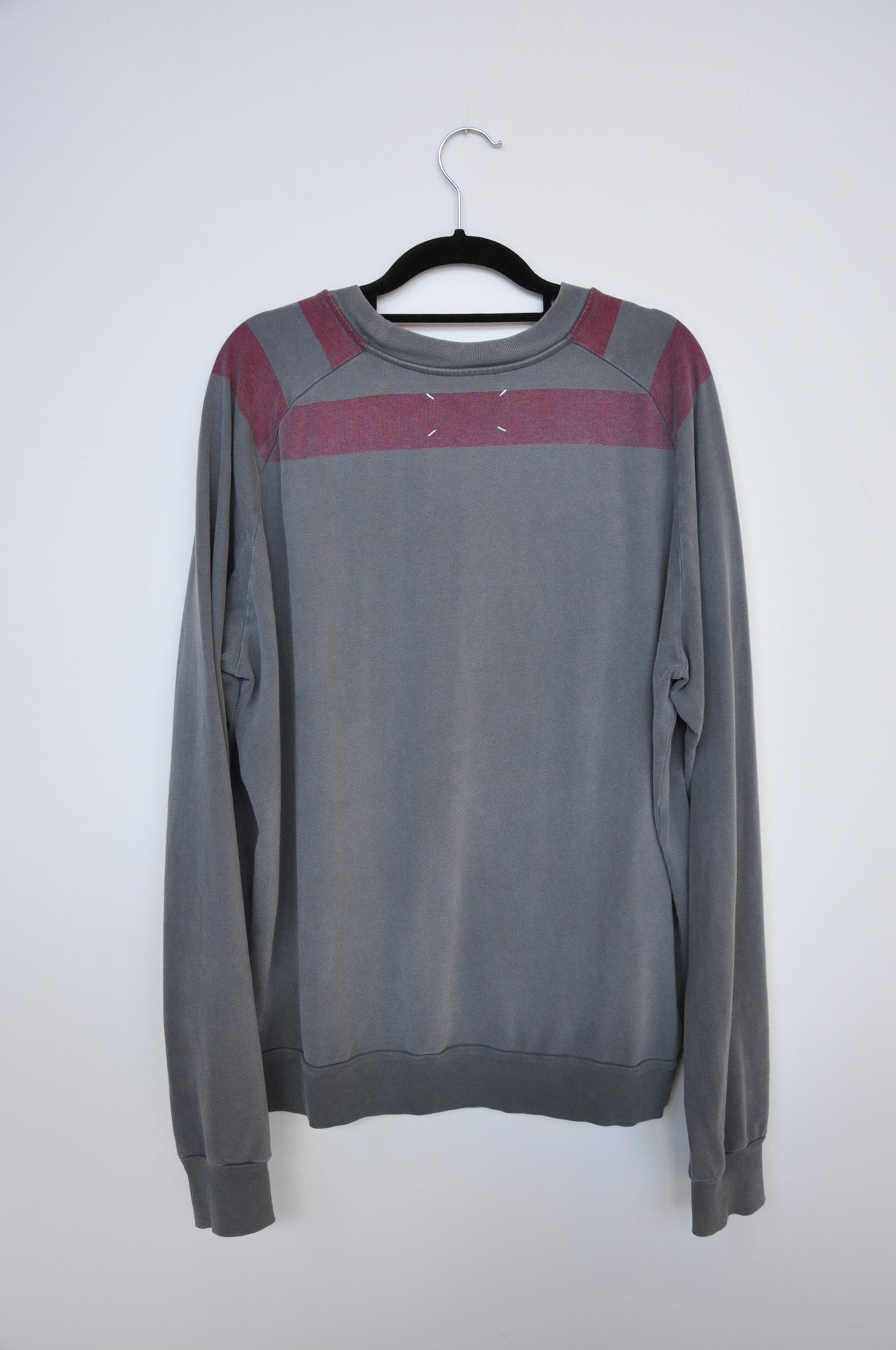 Maison Margiela Long Sleeve - Grey/Red
