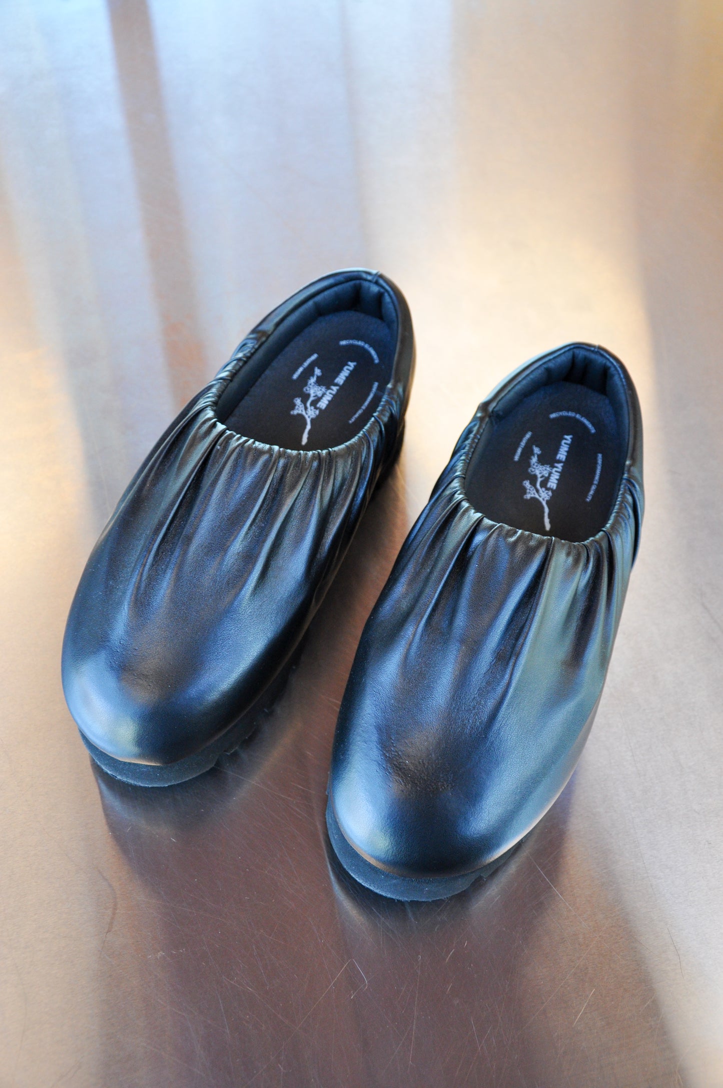 YUME YUME Black Truck Slide Slip-On - black