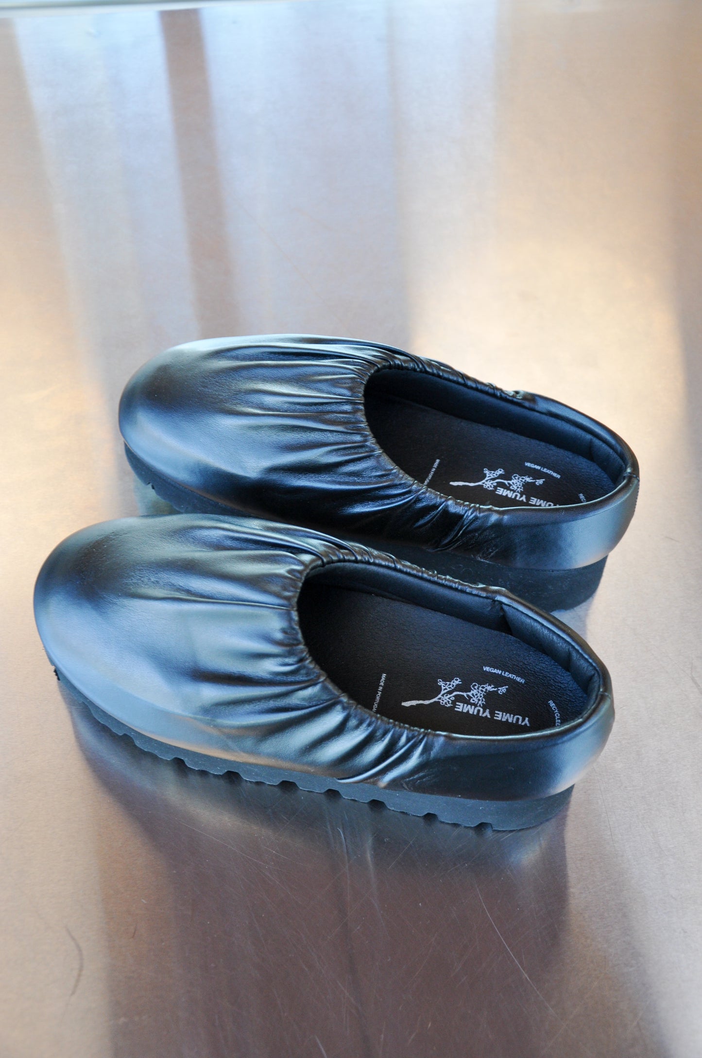 YUME YUME Black Truck Slide Slip-On - black