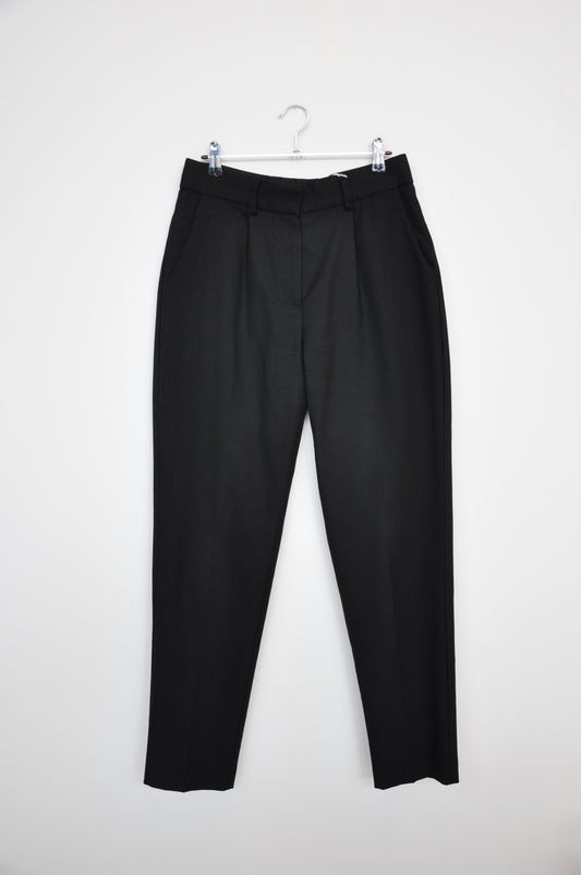 Wynn Hamlyn Wool Tapered Trousers - Black