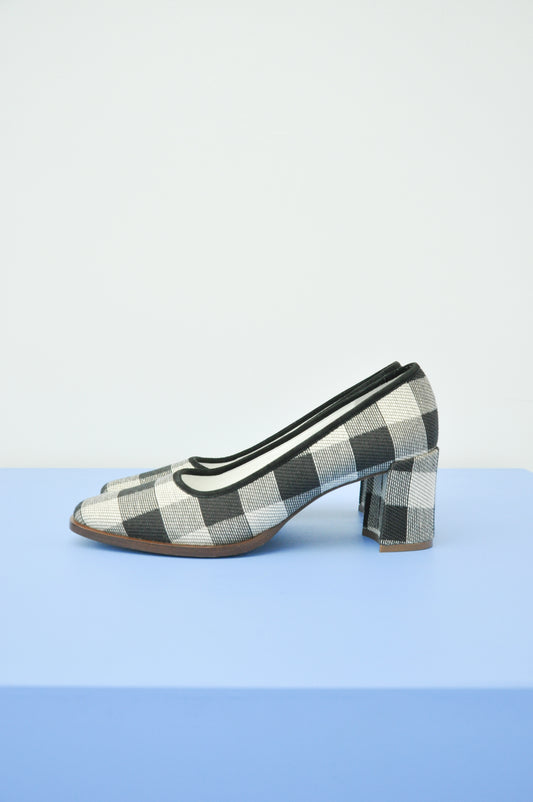 Mansur Gavriel Pumps - black/white check