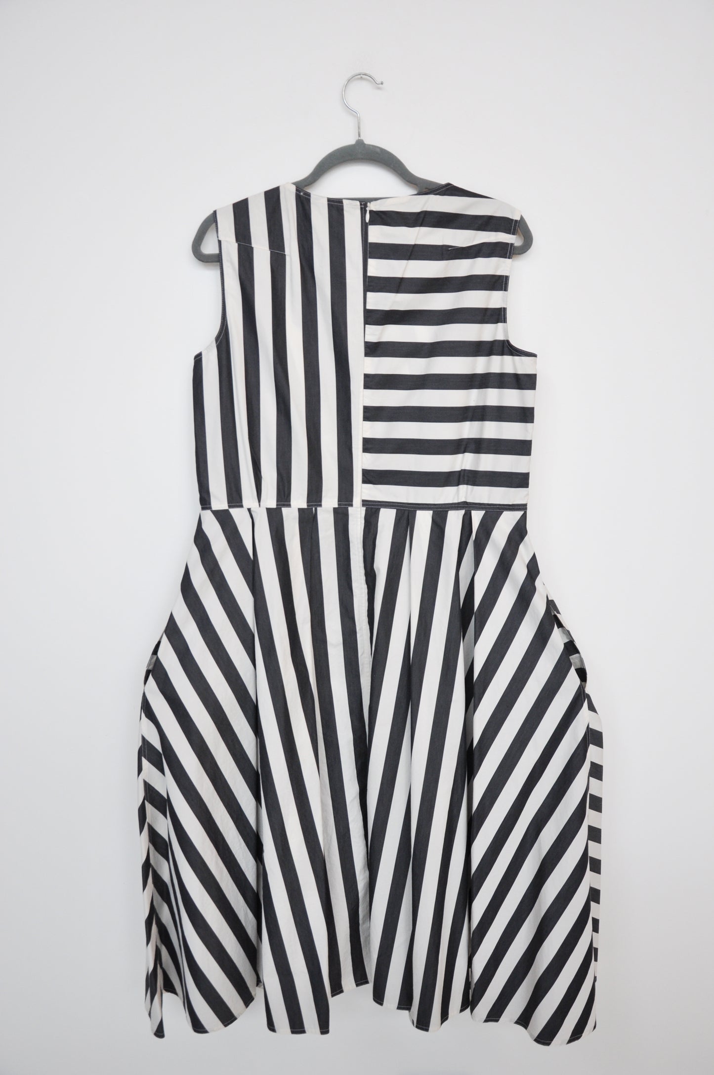 Sofia D’Hoore Stripe Dress - black/white