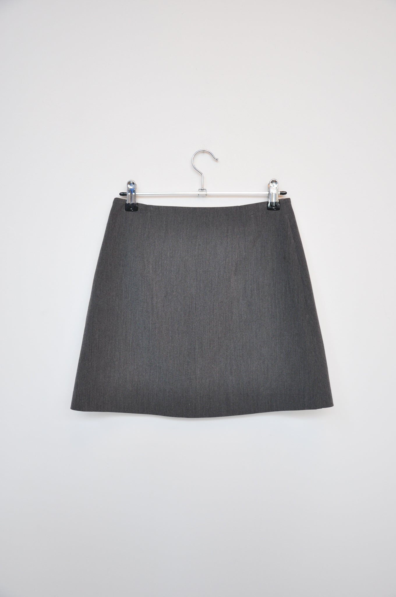 Djerf Avenue Mini Skirt - Grey