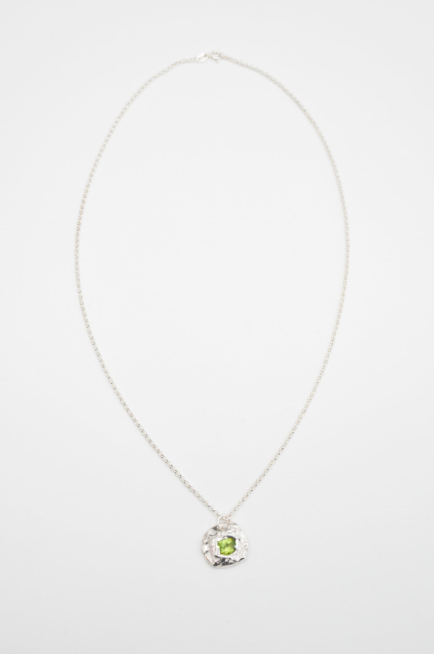 Illetes Silver Necklace in Peridot