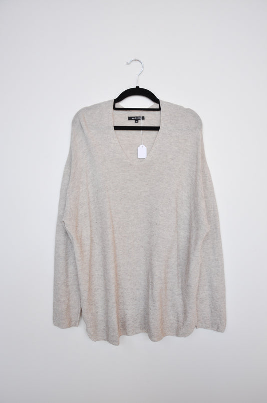 Pas de Calais Jumper- Grey