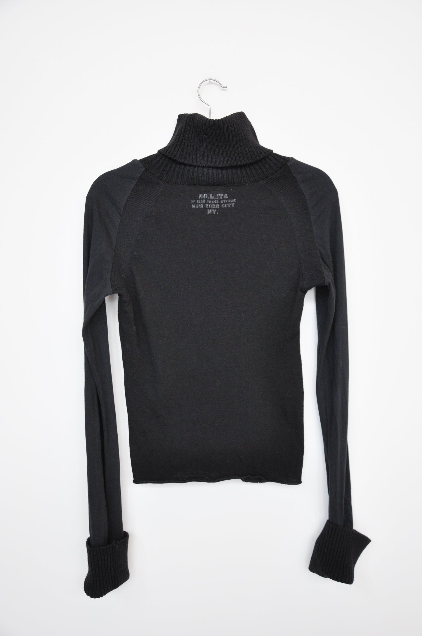 Nolita N.Y.C Turtleneck - black
