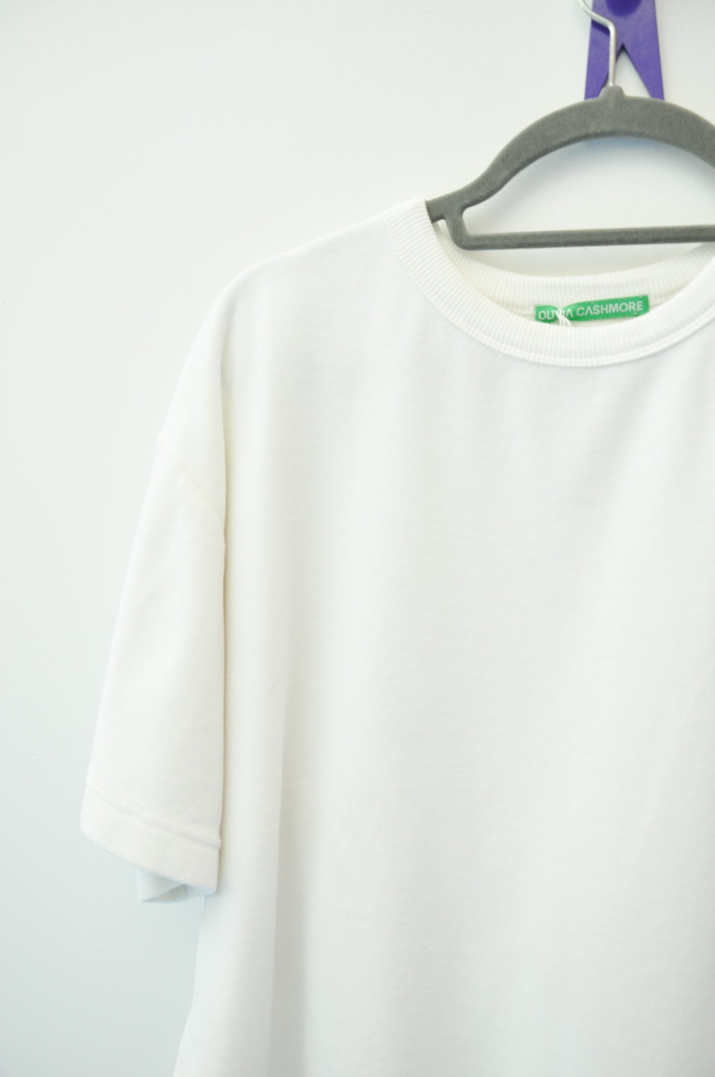 Olivia Cashmore Velour Tee - white