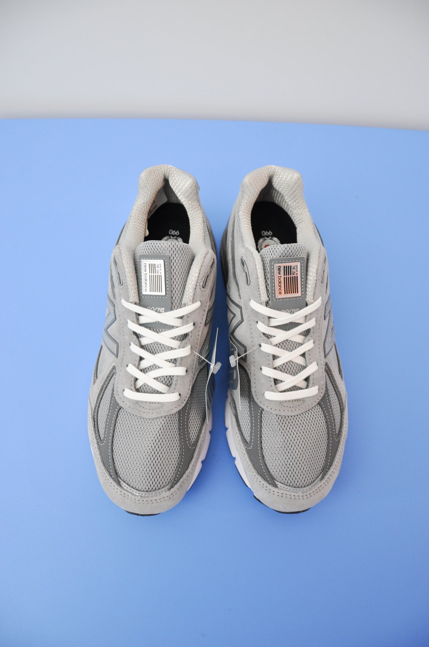 New Balance Sneakers 99V4 - grey/white