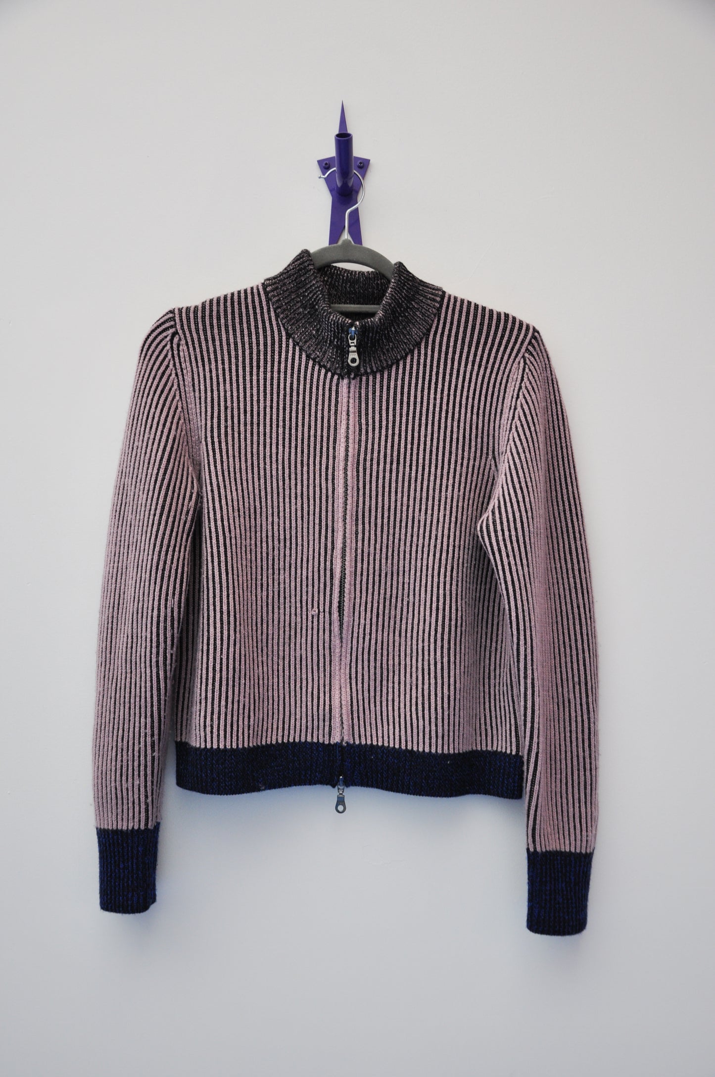 Alpha60 Knit - pink/ black stripe