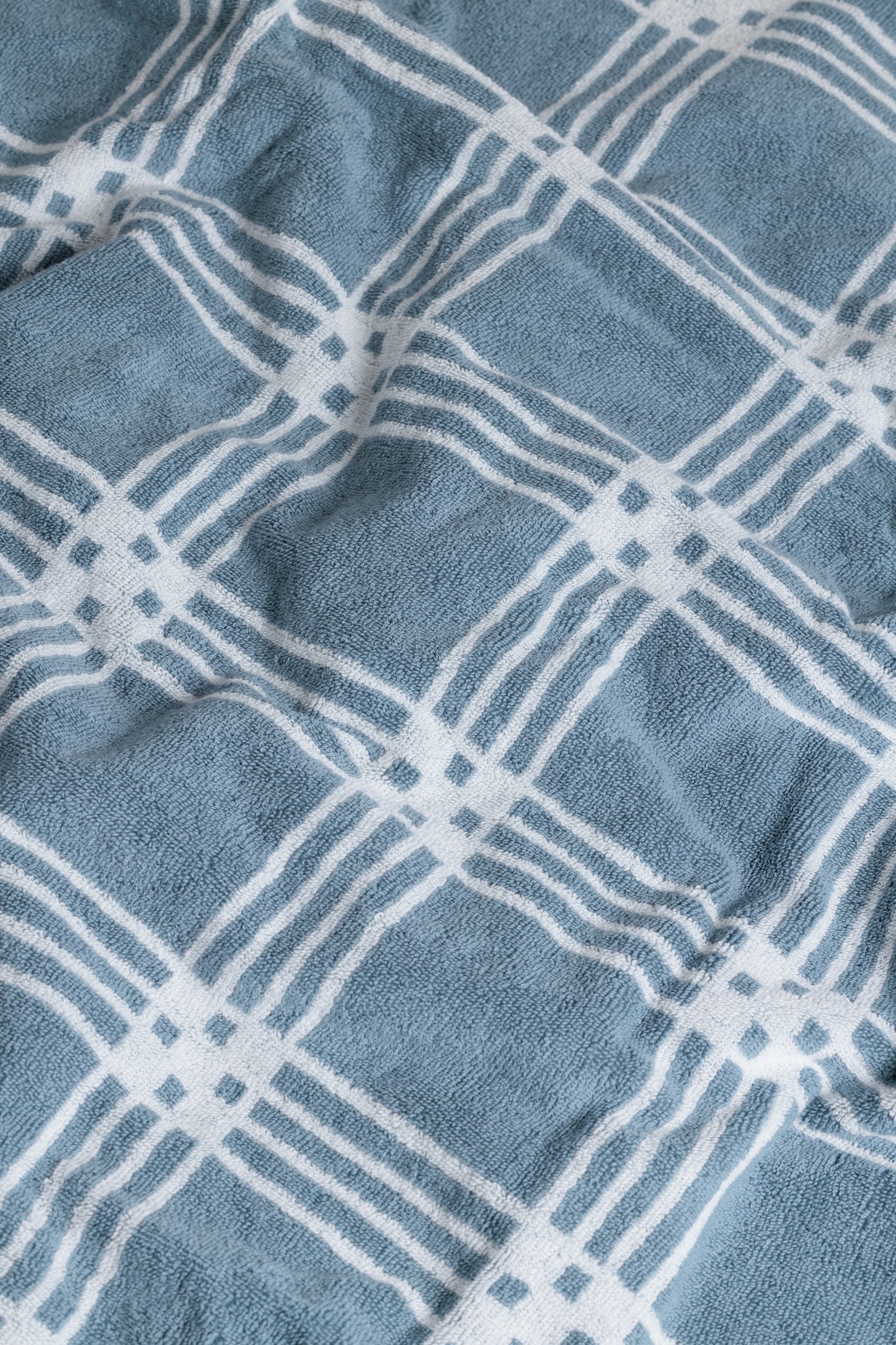 Frisa Pool Towel in Celeste & Chalk