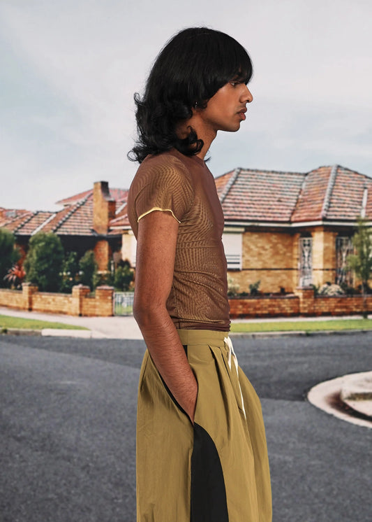 Mesh Tee in Brown over Yellow