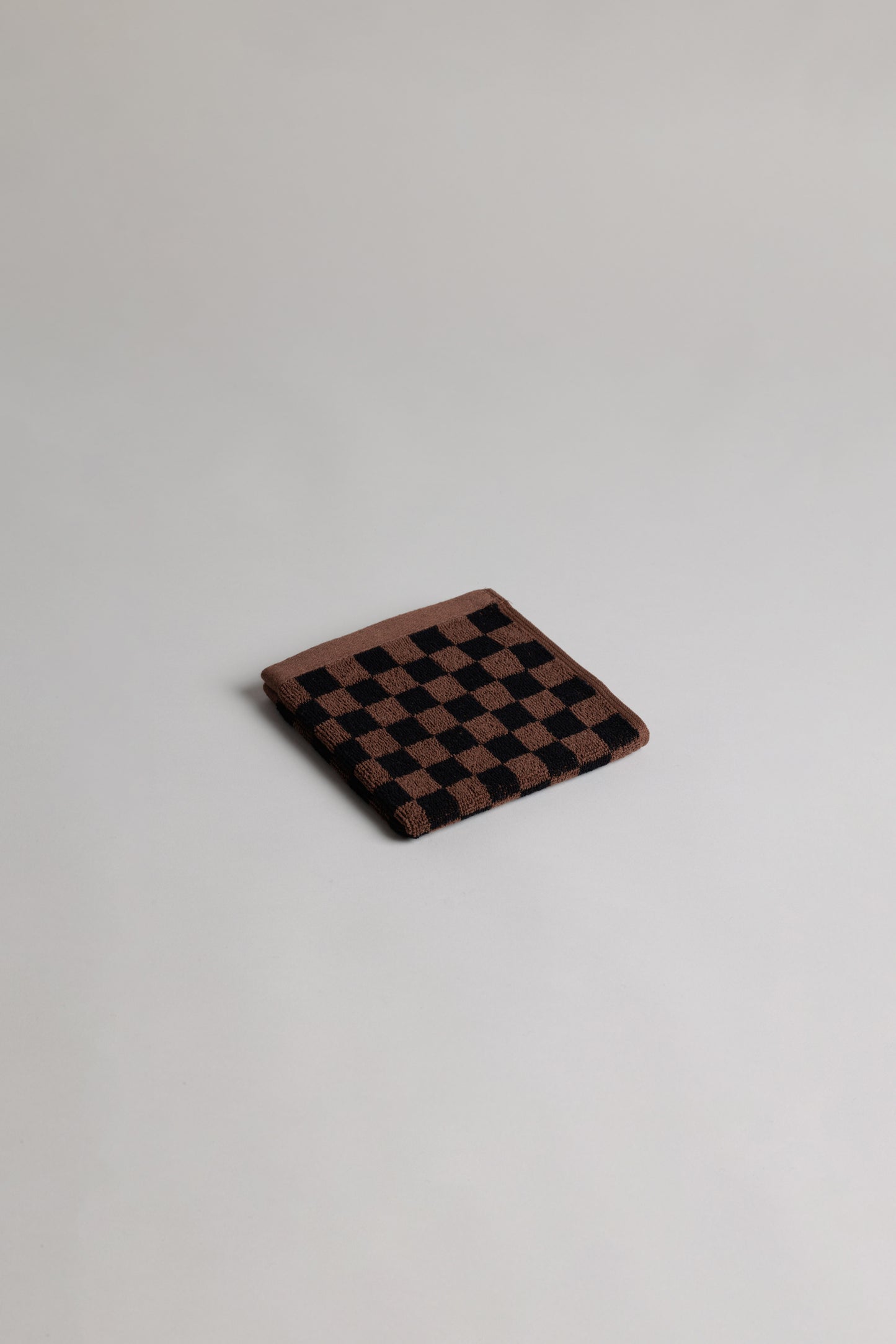 Quill Face Cloth in Tabac & Noir