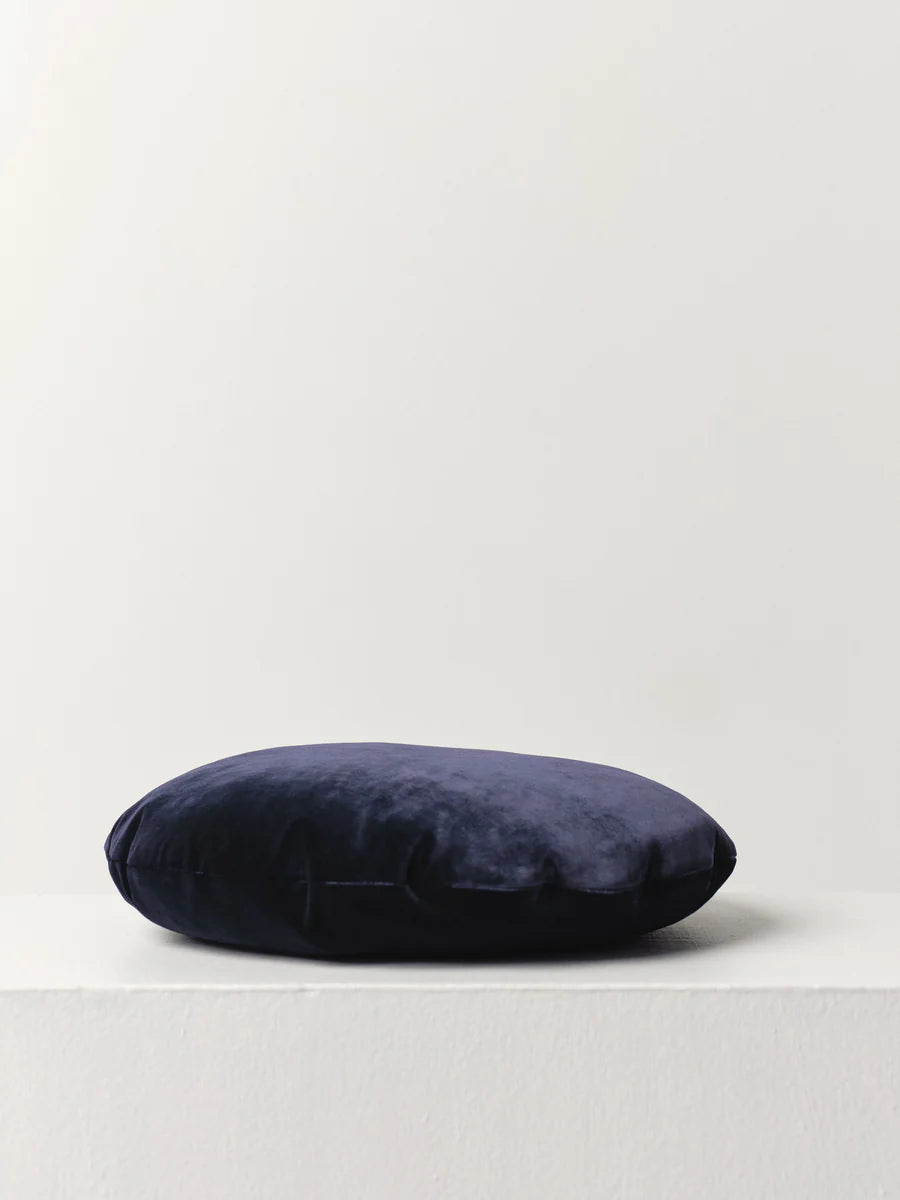 Disc Cushion in Baikal Velvet