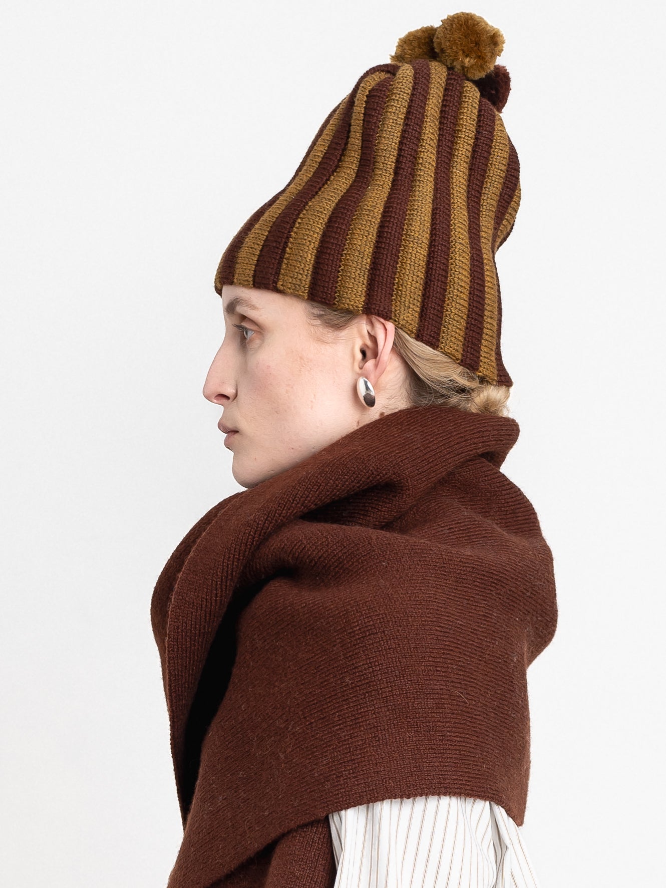 Merino Wool Pleated Bobble Hat in Bordeaux/goldfinch