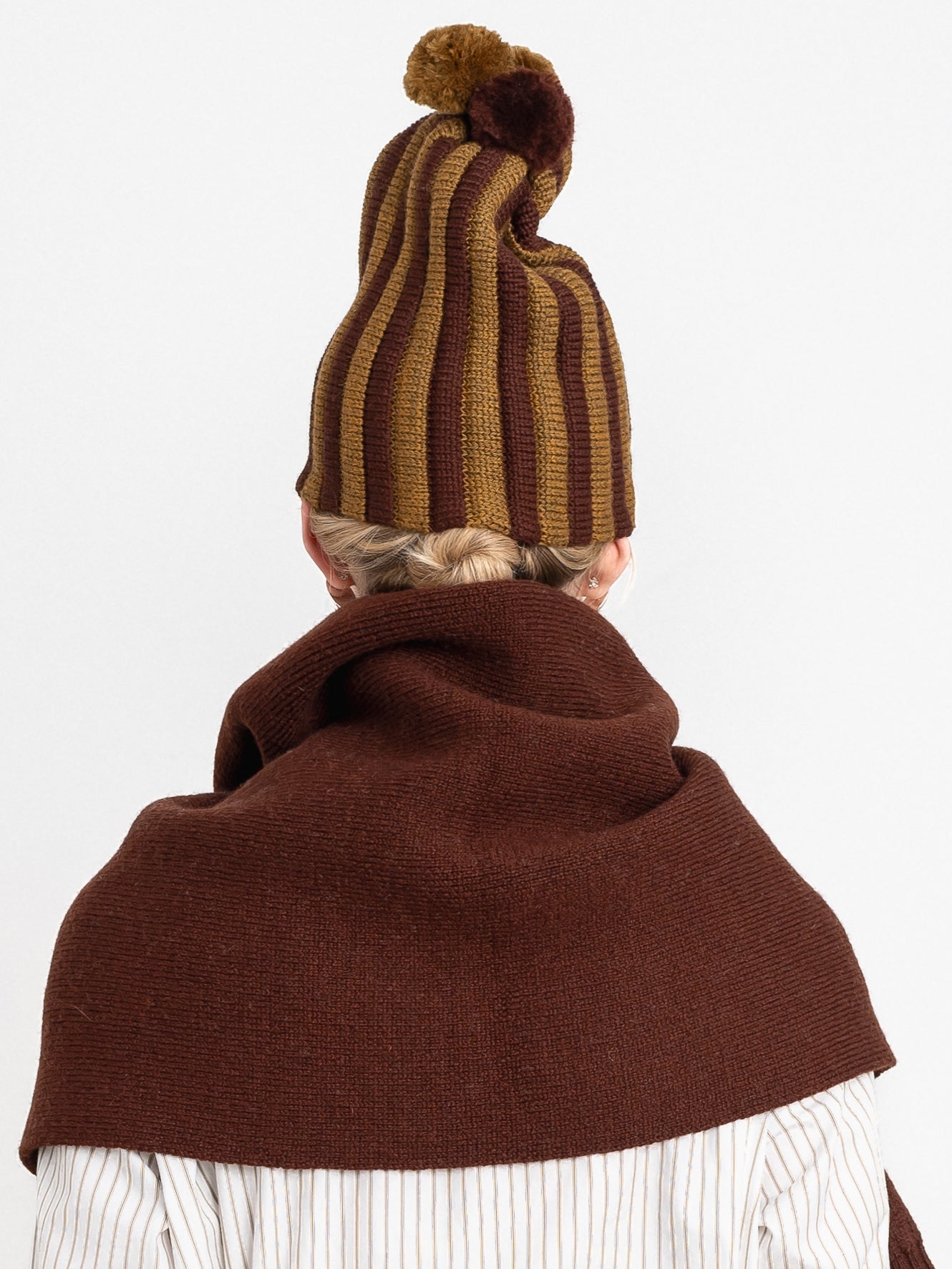 Merino Wool Pleated Bobble Hat in Bordeaux/goldfinch
