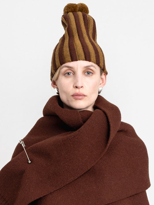 Merino Wool Pleated Bobble Hat in Bordeaux/goldfinch