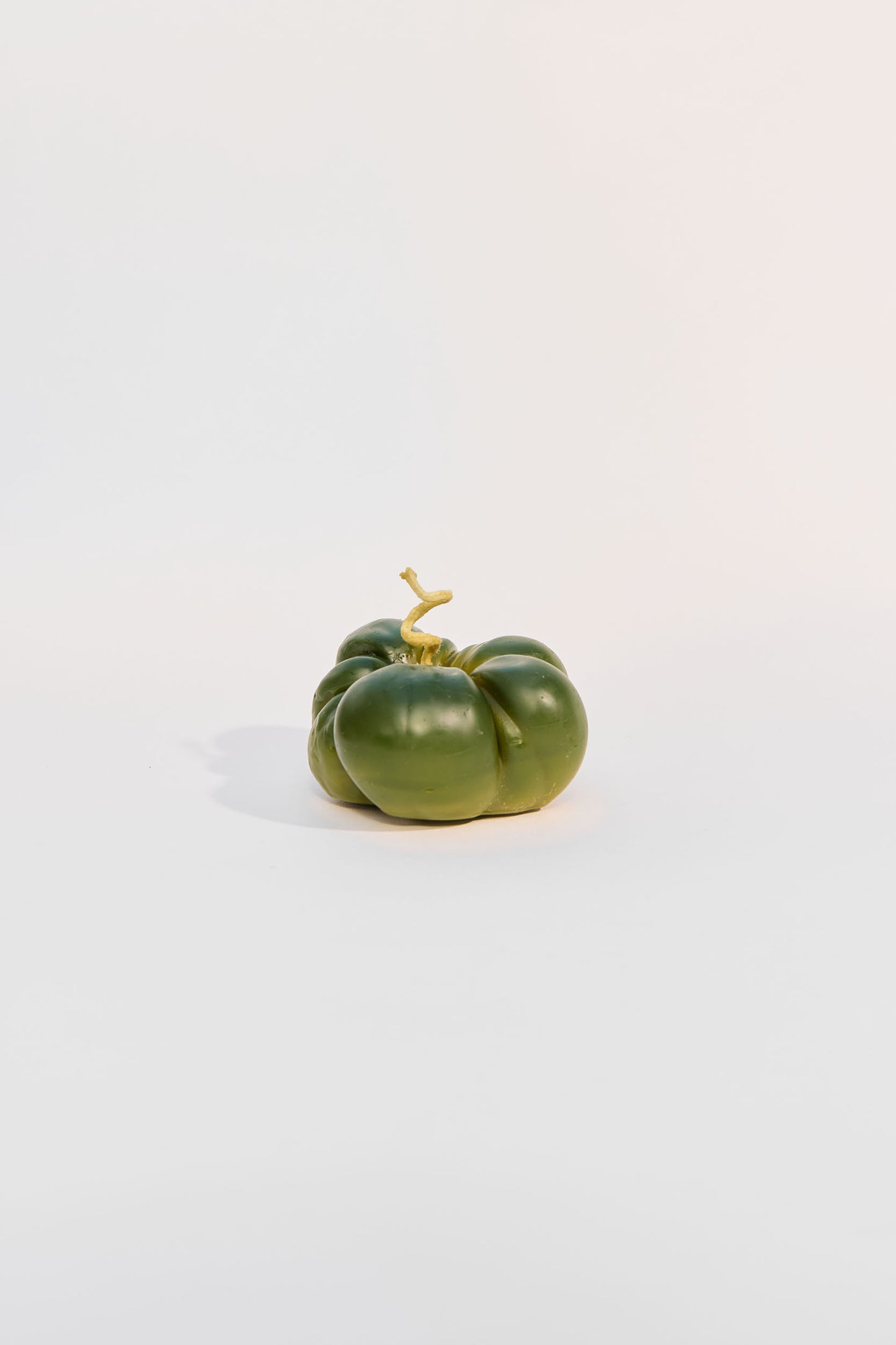 Heirloom Tomato Large in Green