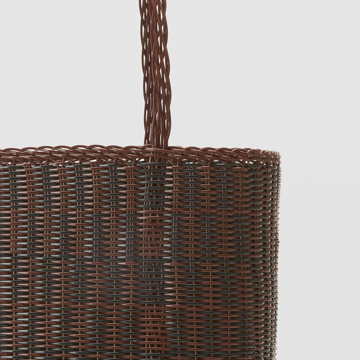 Preorder Quadretti Medium in Chocolate & Black