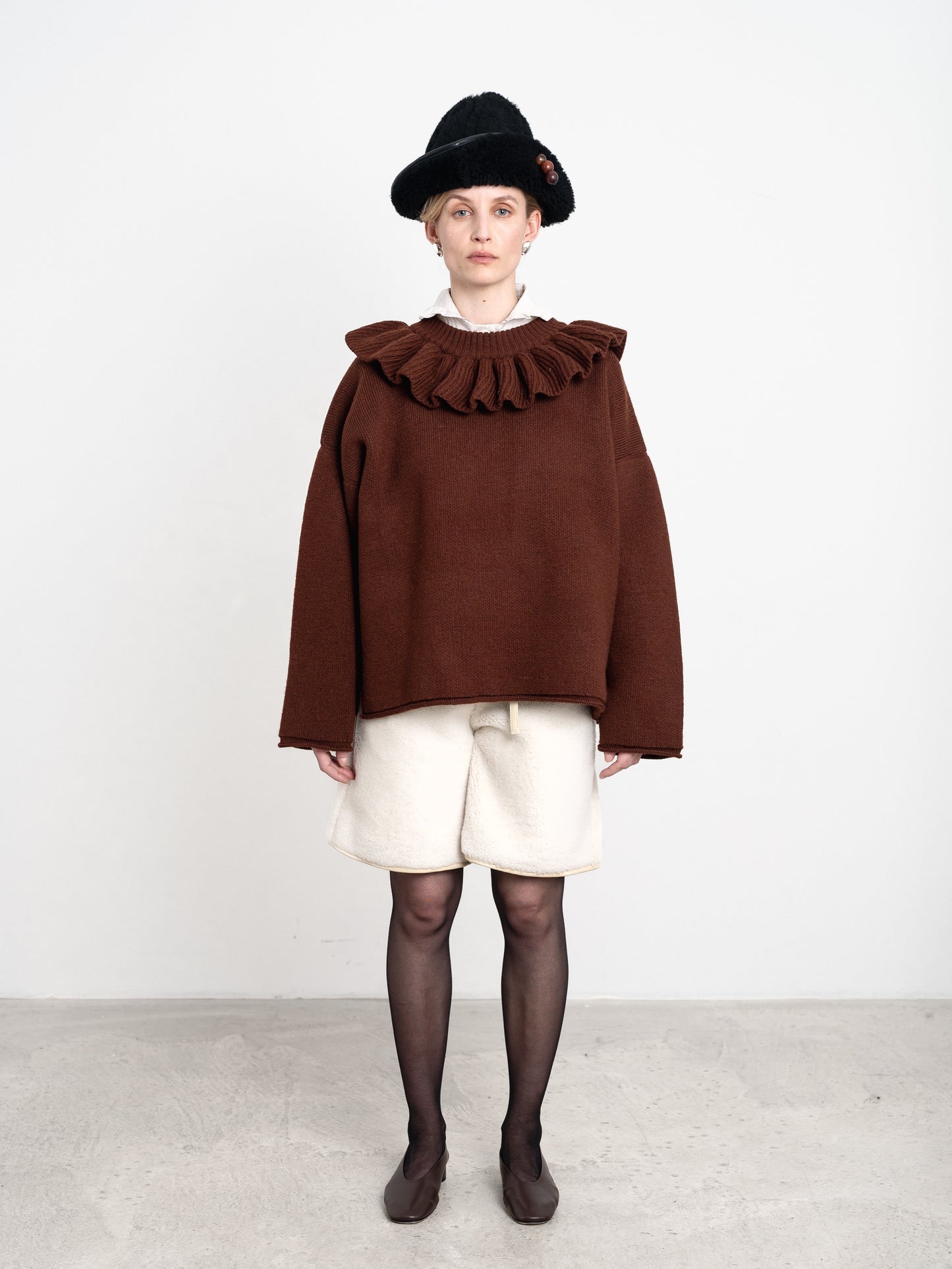 British Merino Wool Ruffle Jumper in Bordeaux