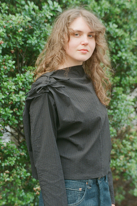Hoshihara in Bumpy Black