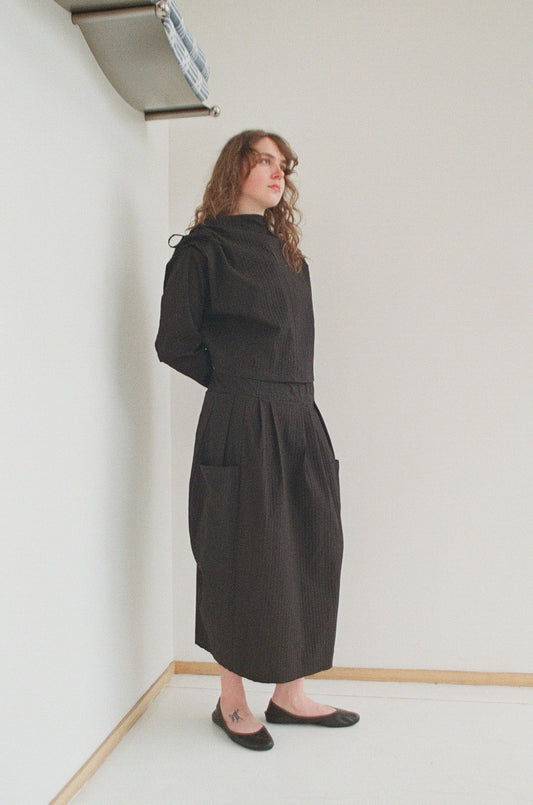 Hiyori in Bumpy Black