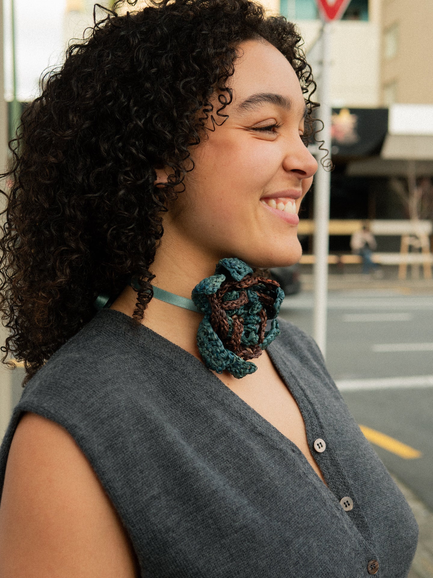 Bloom Pin in Mid Brown & Aqua 3