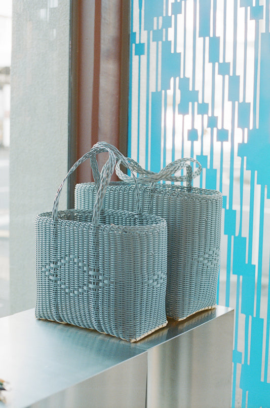 Basket Tote Small in Paloblue