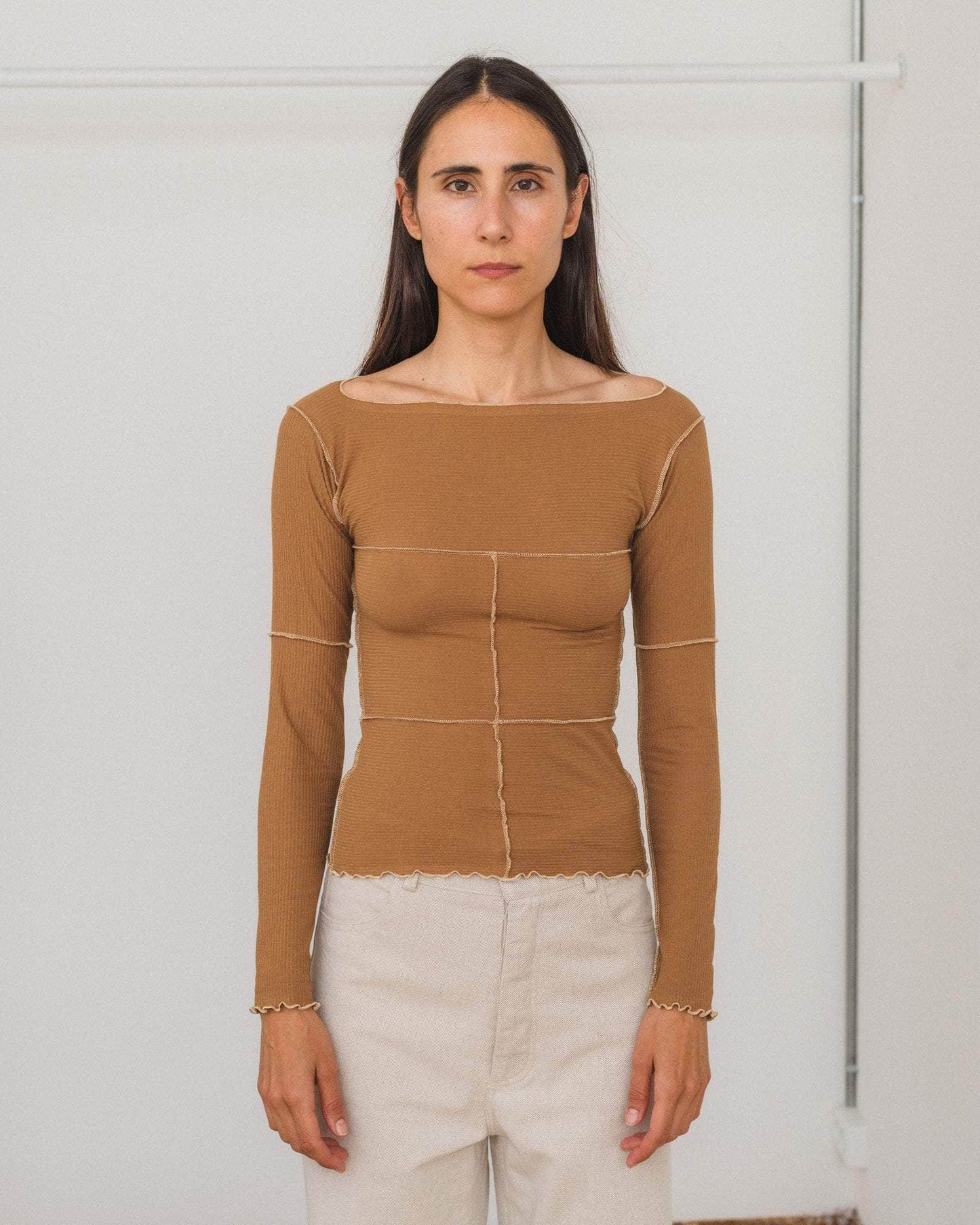 Cinder Long Sleeve Tee in Alamillo Brown